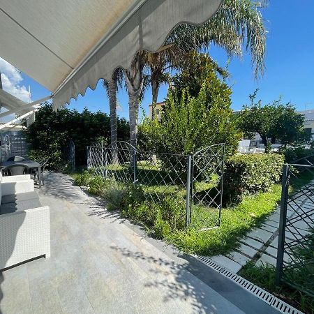Villa Marisa Resort Castellammare di Stabia Exteriör bild